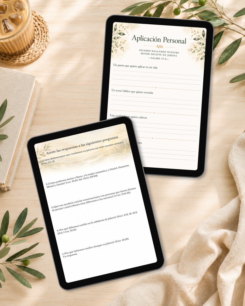 Vista previa del cuaderno digital con hipervínculos que muestra páginas de notas, aplicación personal y navegación interactiva.